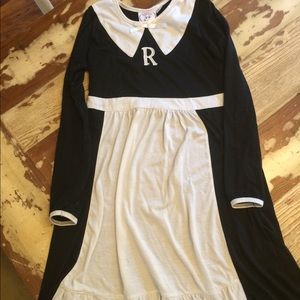 Sara’s print pilgrim pajamas size 10